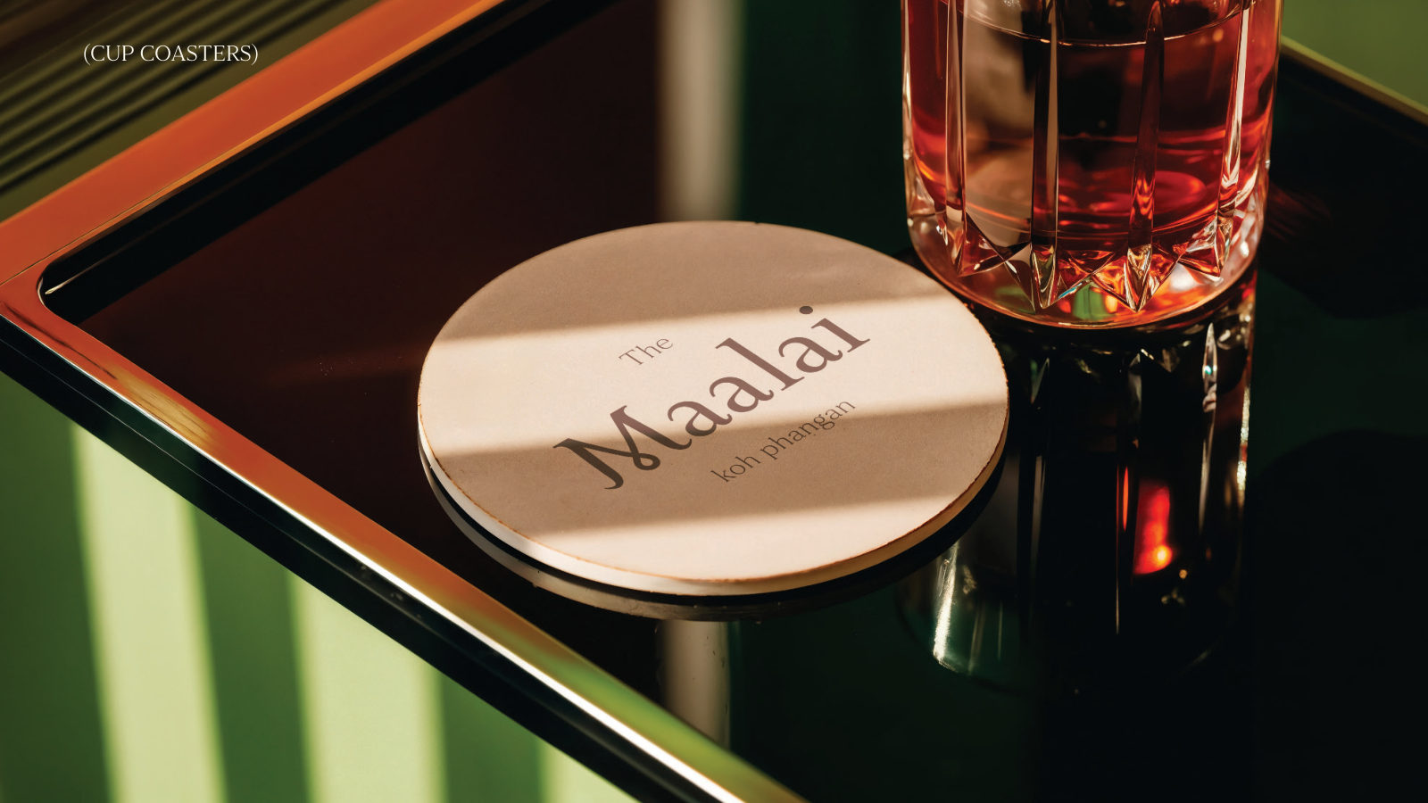The Maalai — ตัวอย่างการใช้งานแบรนด์ (mockup) แบรนด์โรงแรมและรีสอร์ต